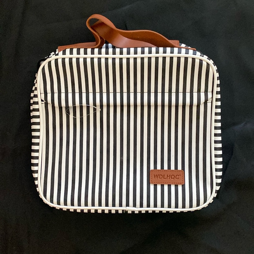 WDLHQC Large Waterproof Travel Toiletry Cosmetic Accessory Organizer Bag.